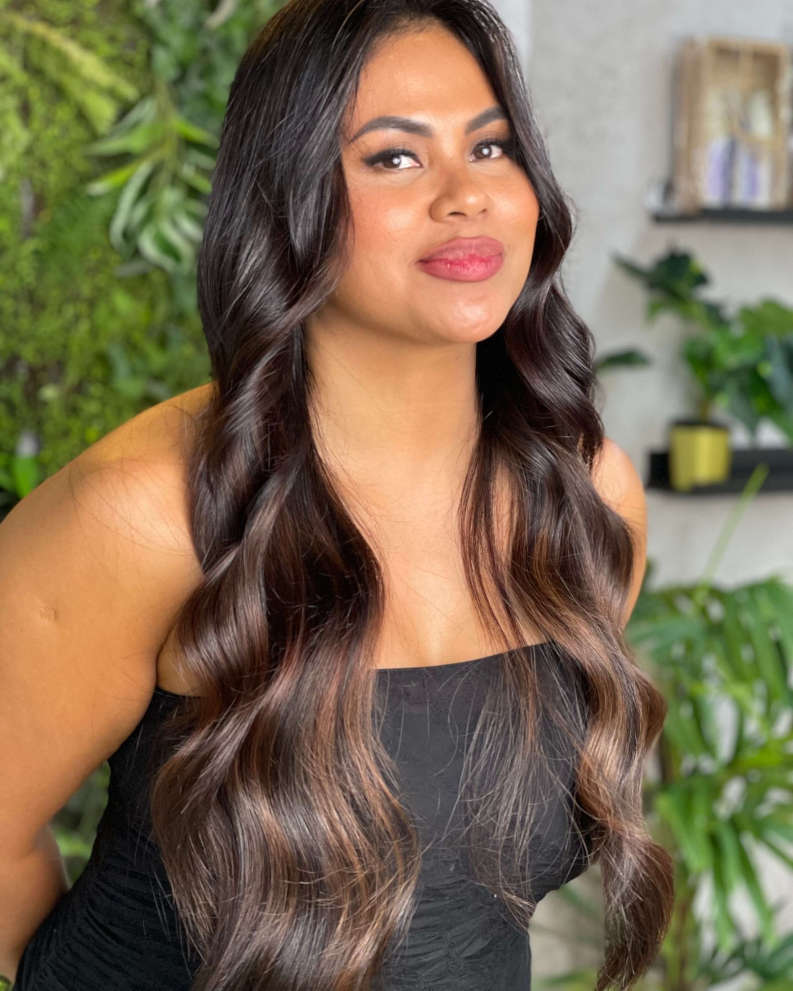 Brunette hair colour at Ivy Abu Dhabi